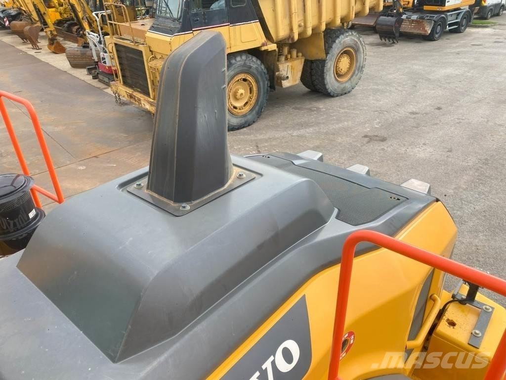 Volvo L120H NVT Radlader