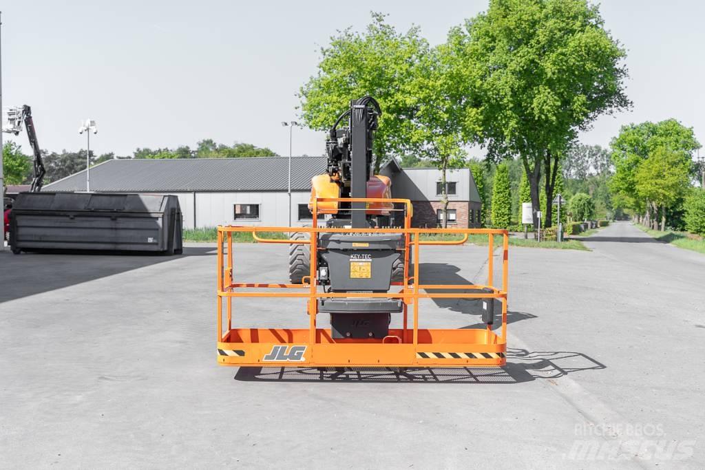 JLG 1350 SJP Teleskopbühnen