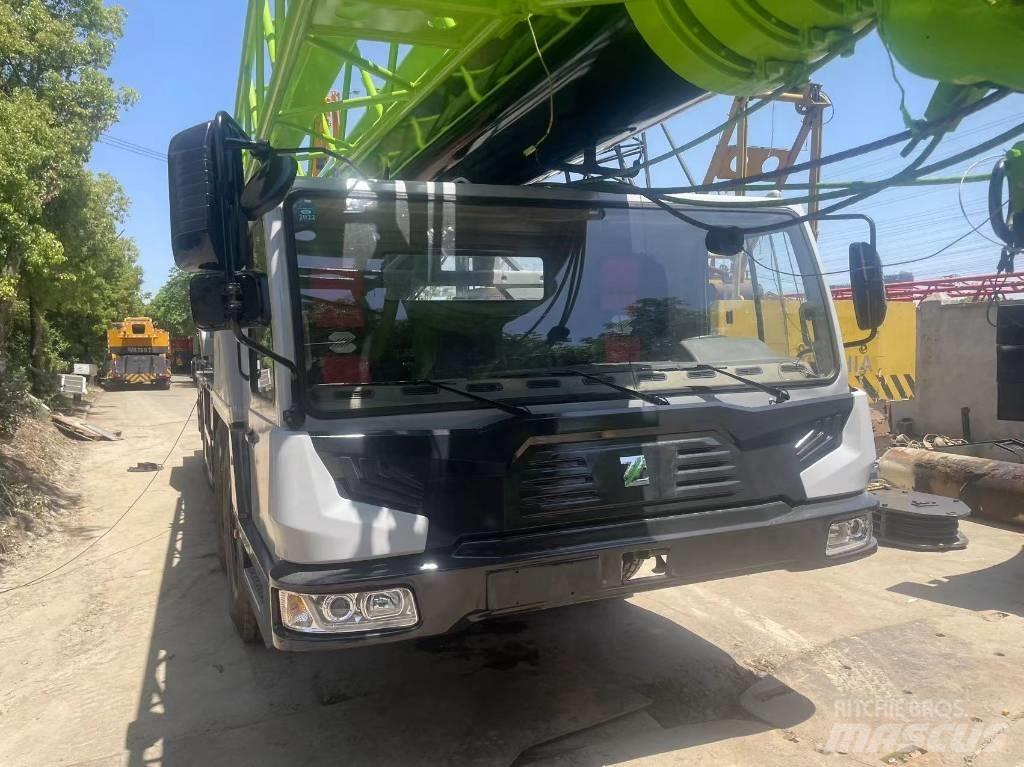 Zoomlion ZVT800 All-Terrain-Krane