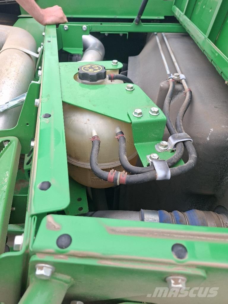 John Deere T550i Mähdrescher