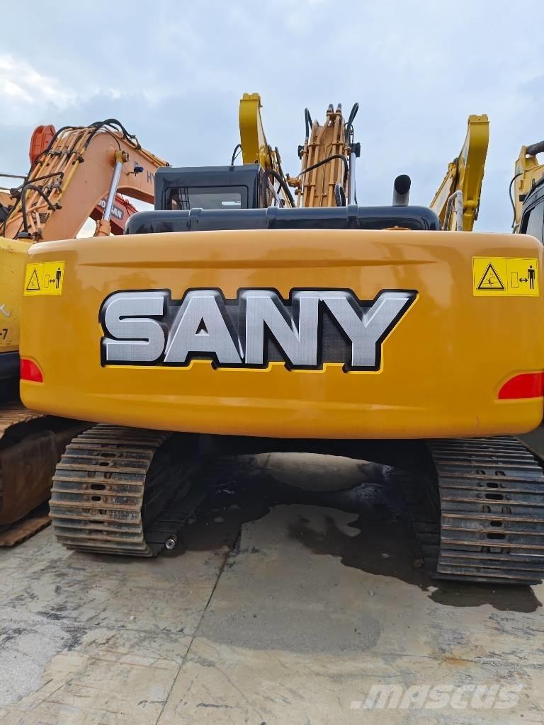 Sany SY 215 C Raupenbagger