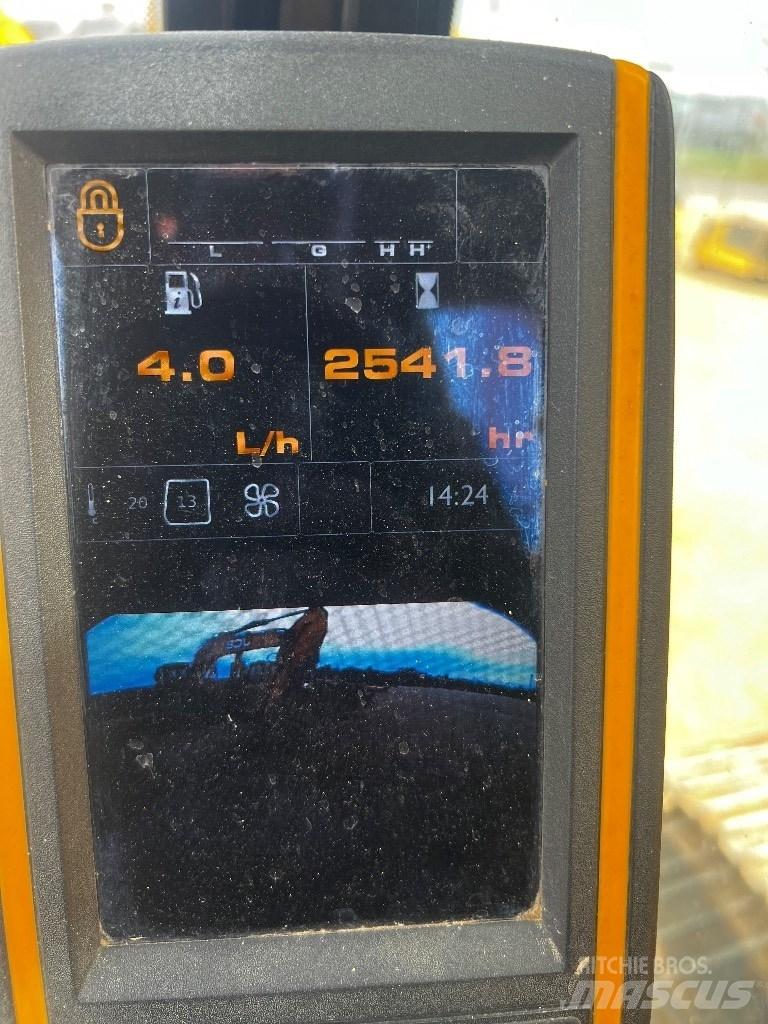 JCB JS 220 N LC Raupenbagger