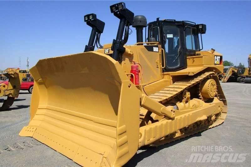 CAT D8R Bulldozer
