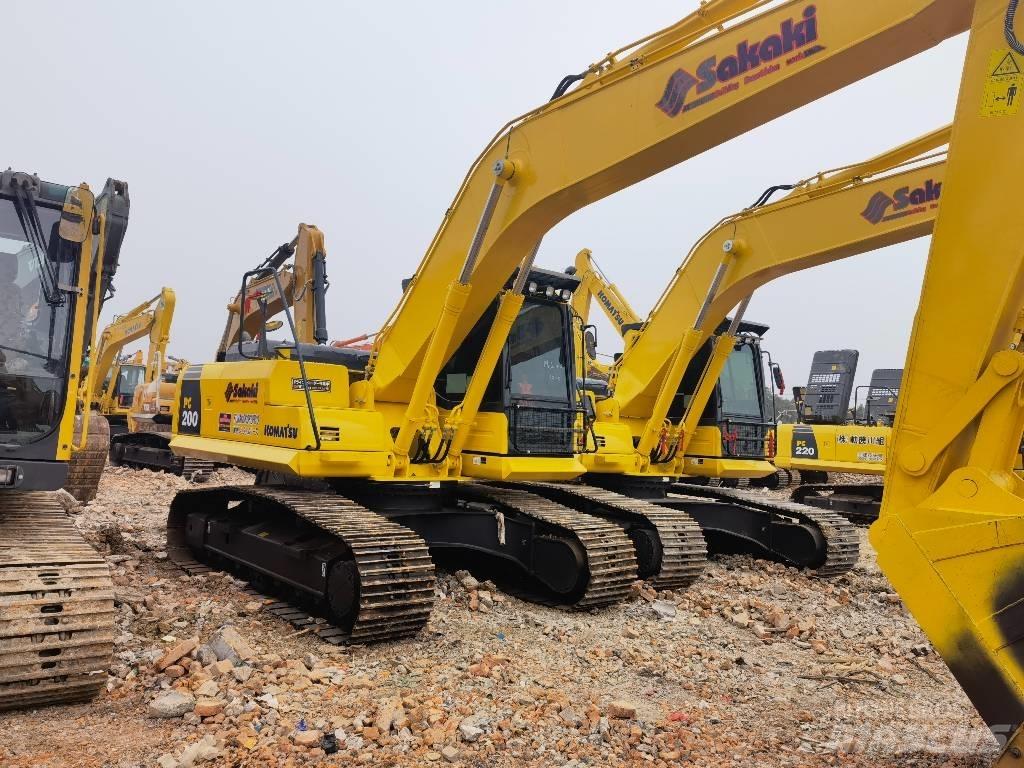 Komatsu PC 200-8 Raupenbagger