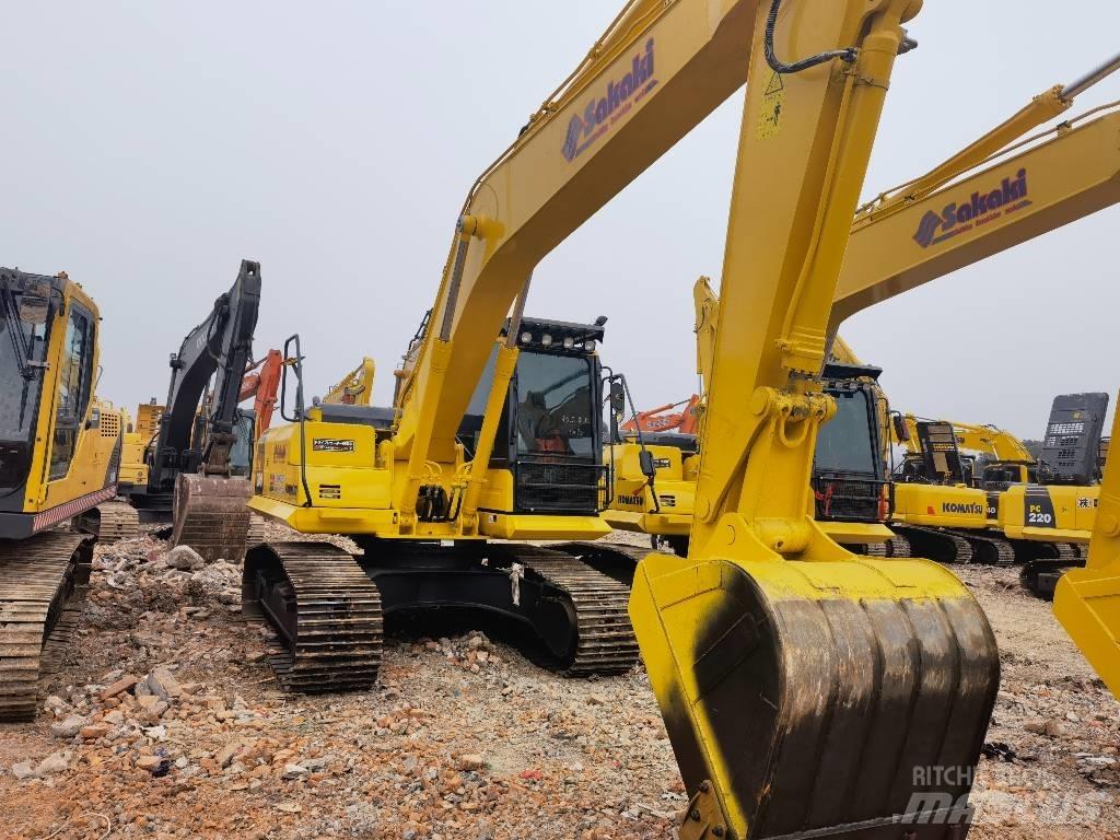 Komatsu PC 200-8 Raupenbagger