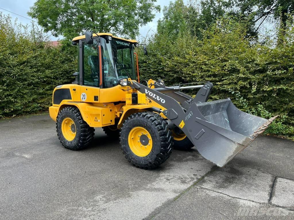 Volvo L 30 H Radlader
