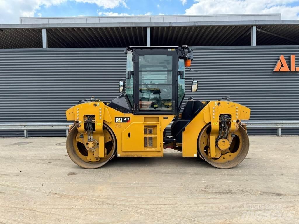 CAT CB10 Tandemwalzen