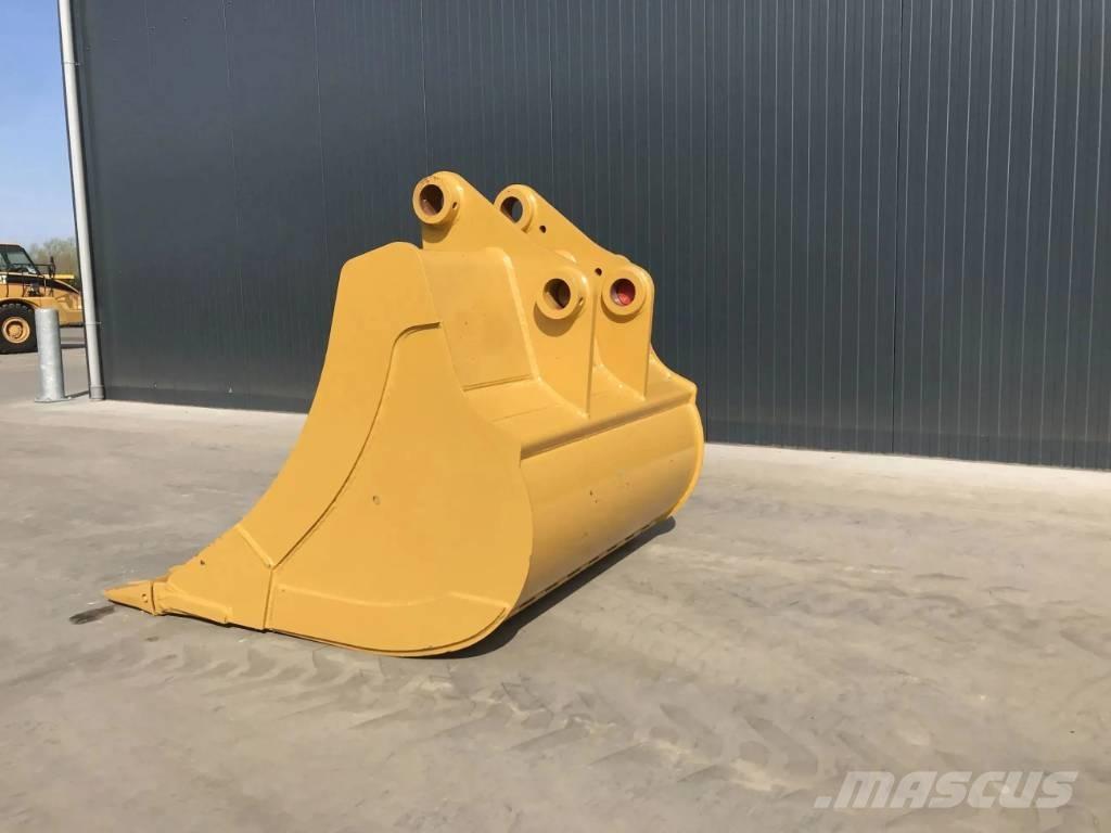 CAT 329F Schaufeln
