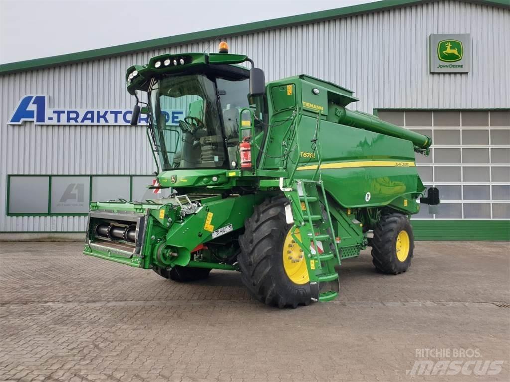 John Deere T670 Mähdrescher