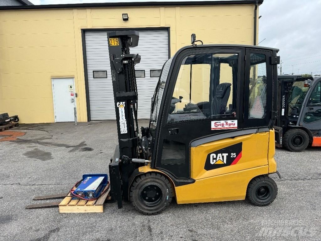 CAT EP25CN Elektrostapler
