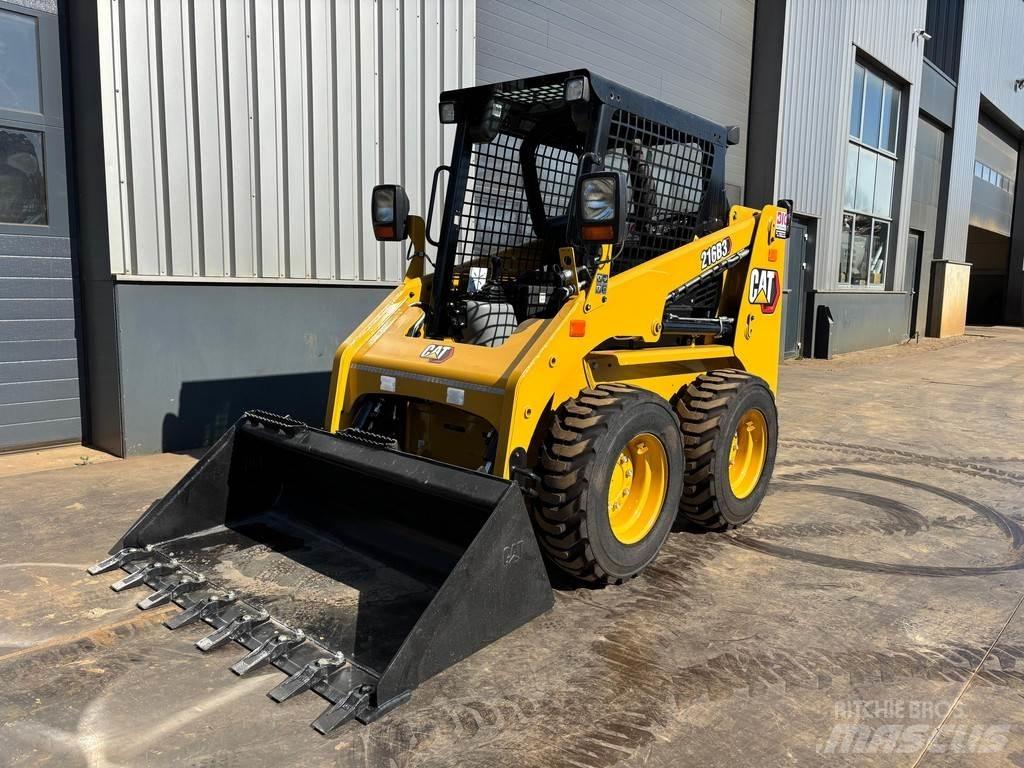 CAT 216B3 Radlader