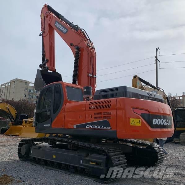 Doosan 300LC-9C Raupenbagger