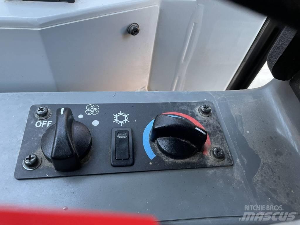Takeuchi TCR50-2 Raupendumper