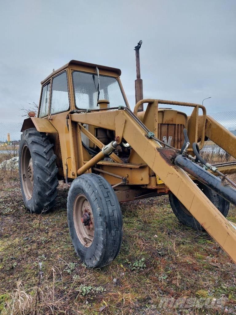 Valmet 500 "herkku" Traktoren