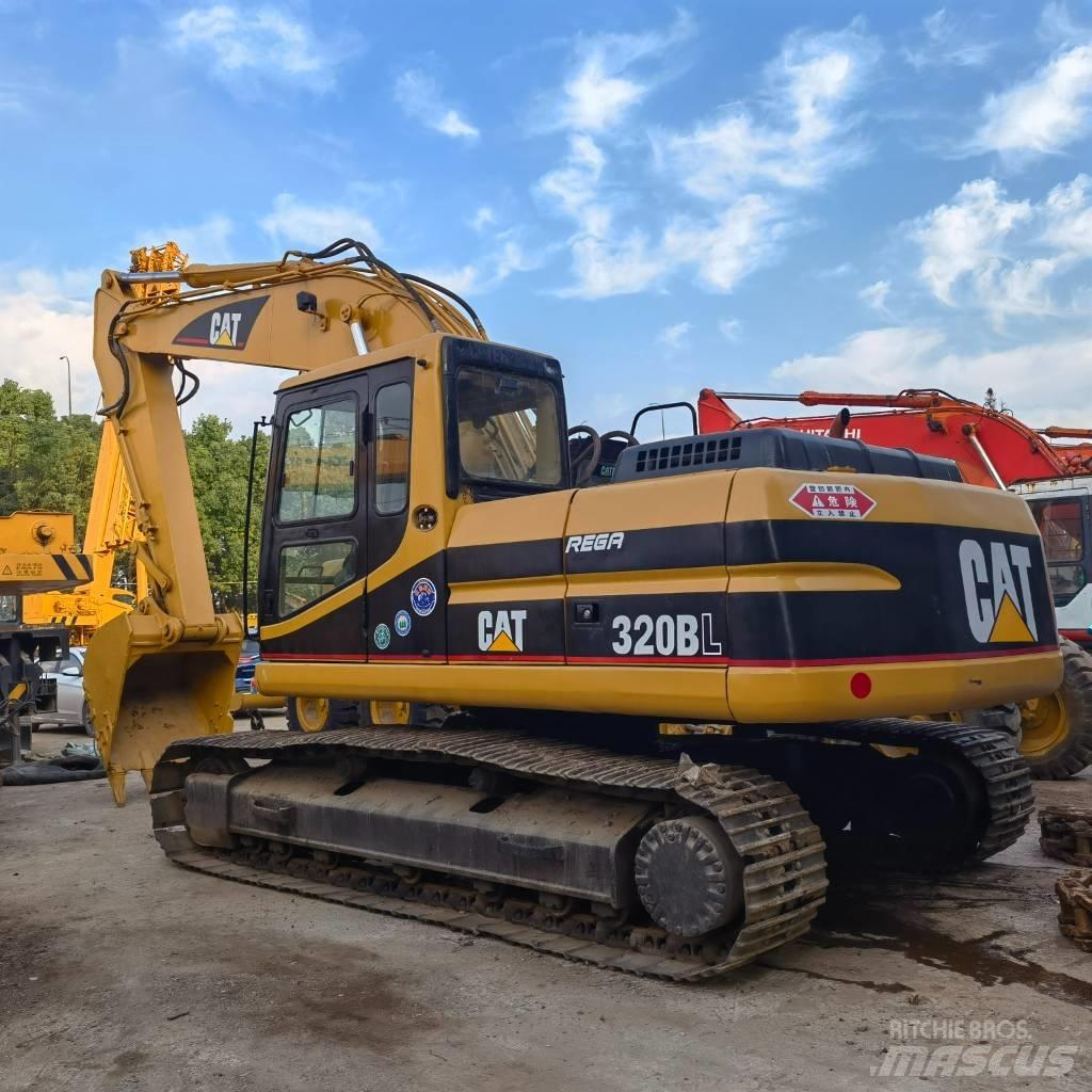CAT 320 B LC Raupenbagger