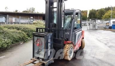Manitou ME 450 AC Geländestapler