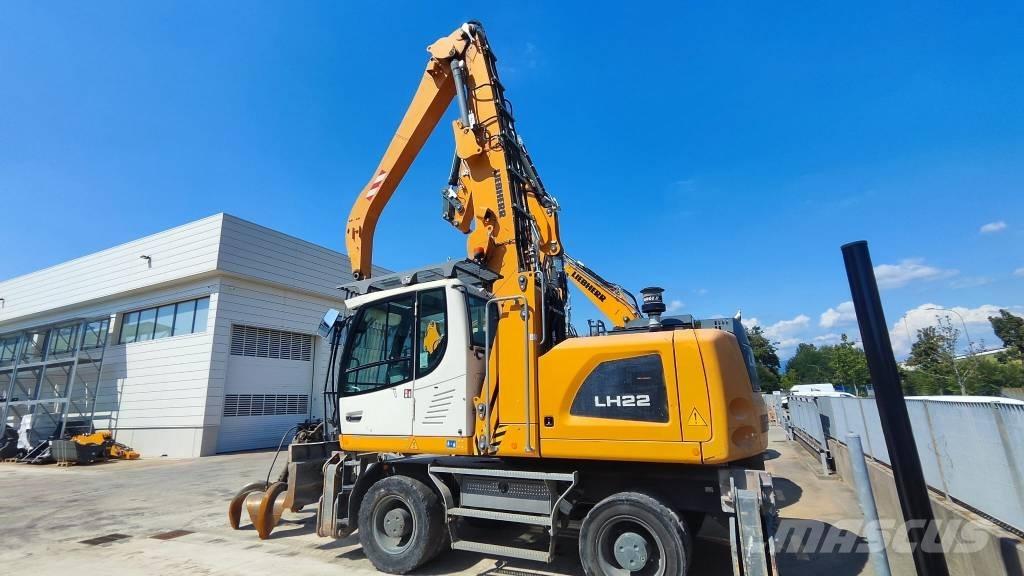 Liebherr LH 22 M Materialumschlag