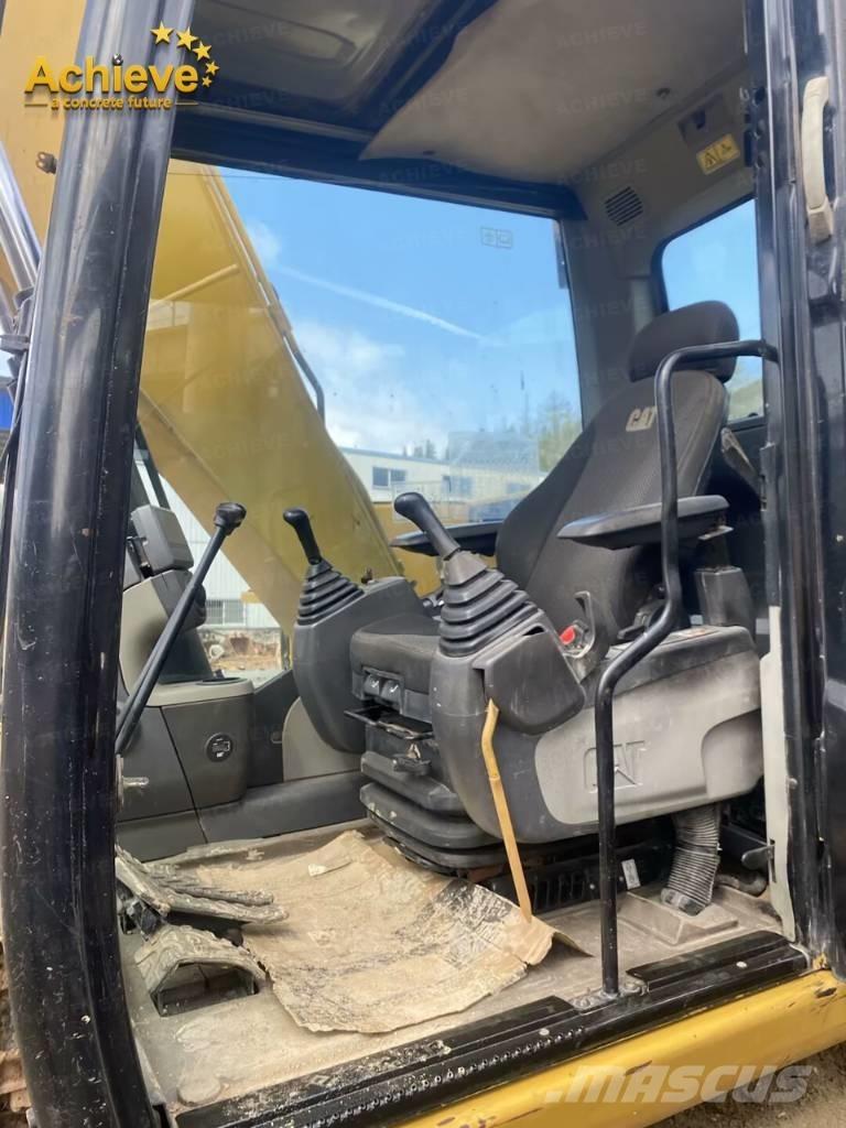 CAT 313D2GC Raupenbagger