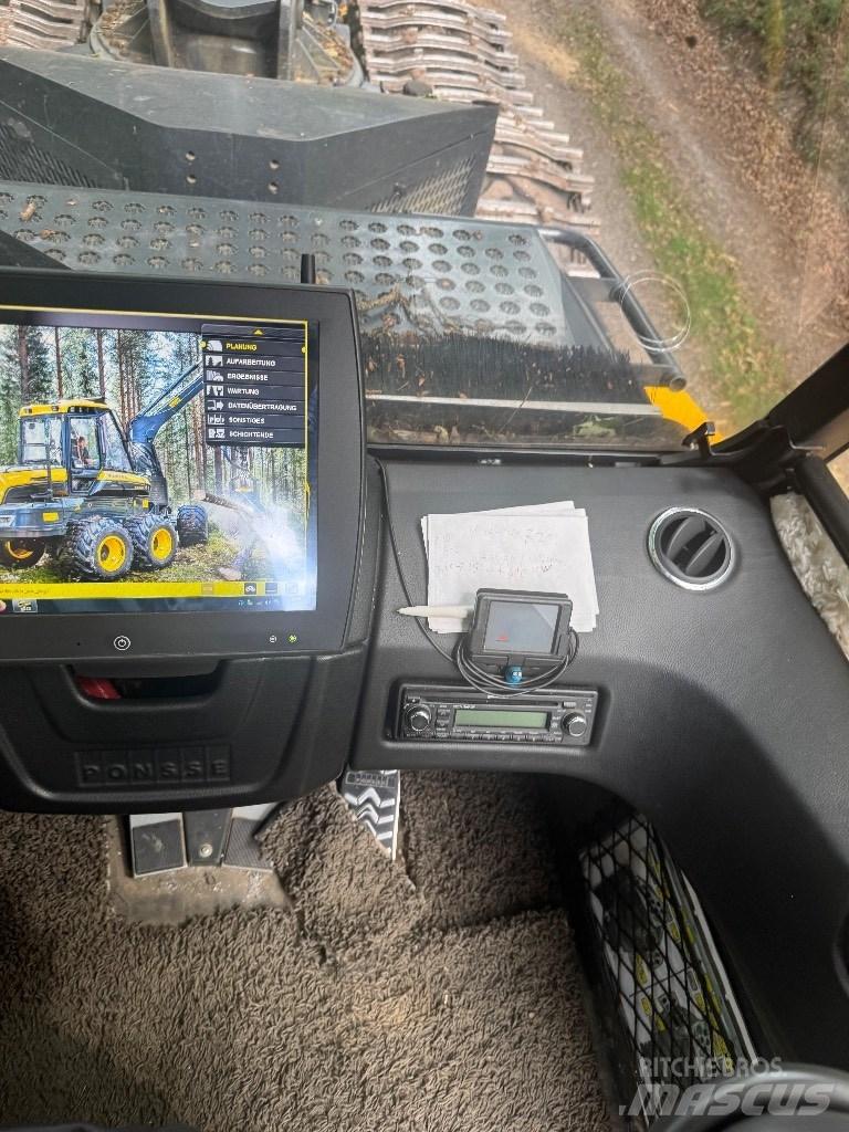 Ponsse Bear 8W Harvester