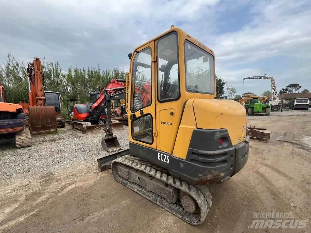 Volvo EC 25 Minibagger < 7t