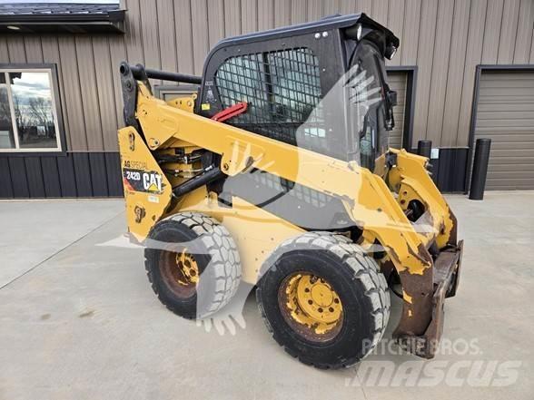 CAT 242D Kompaktlader