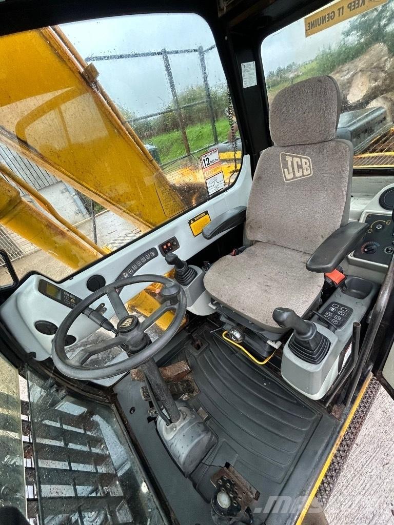 JCB JS 130 W Mobilbagger