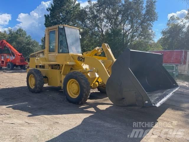 CASE 621 Radlader