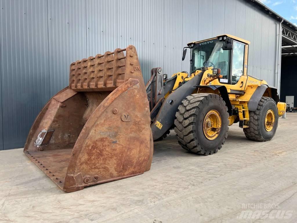 Volvo L120F Radlader