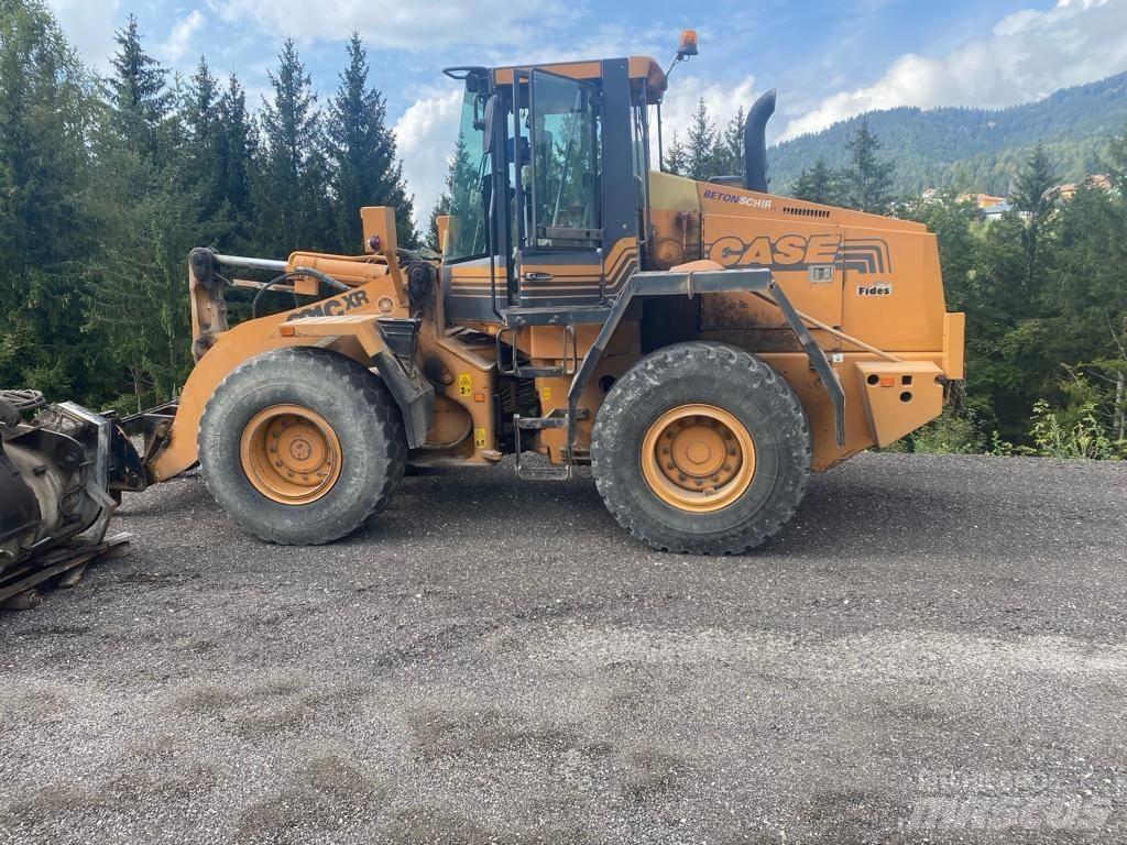 CASE 621 C Radlader