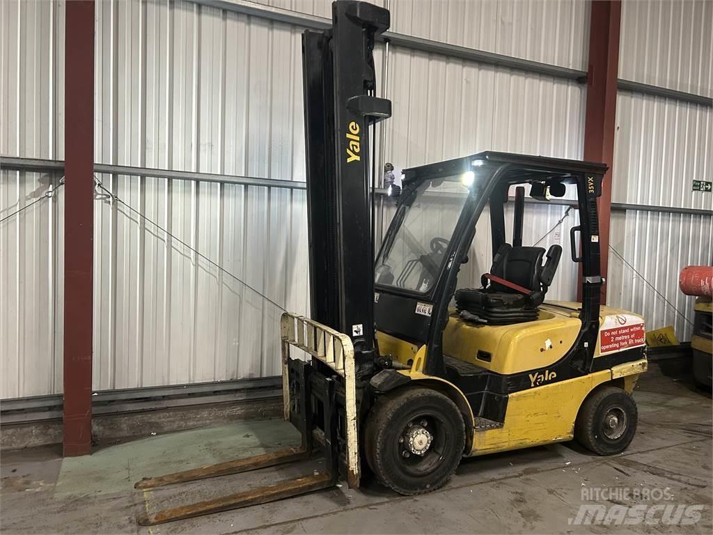 Yale GDP35VX Dieselstapler