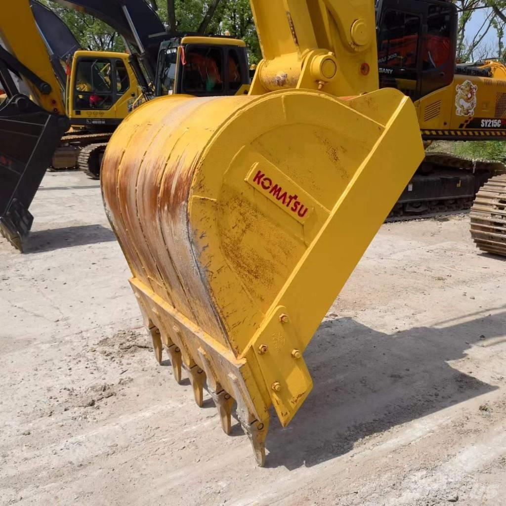 Komatsu PC 220-8/ Raupenbagger