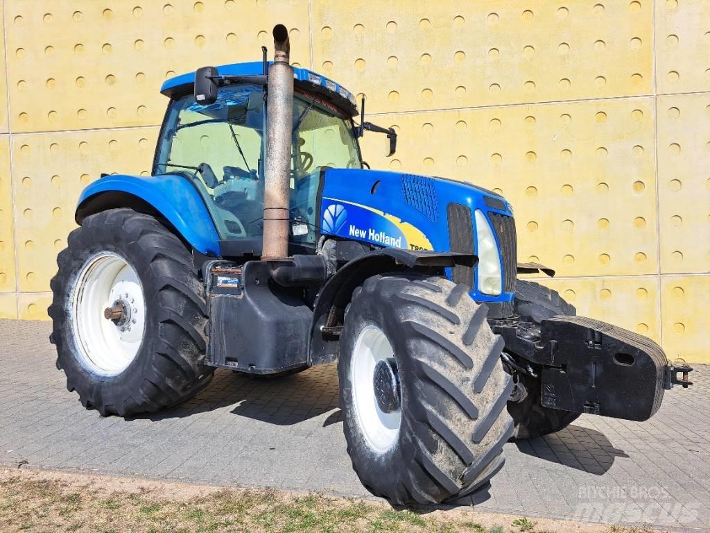 New Holland T 8050 Traktoren