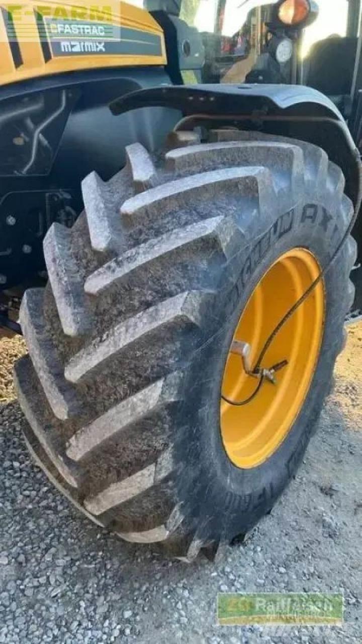 JCB fastrac 4220 Traktoren