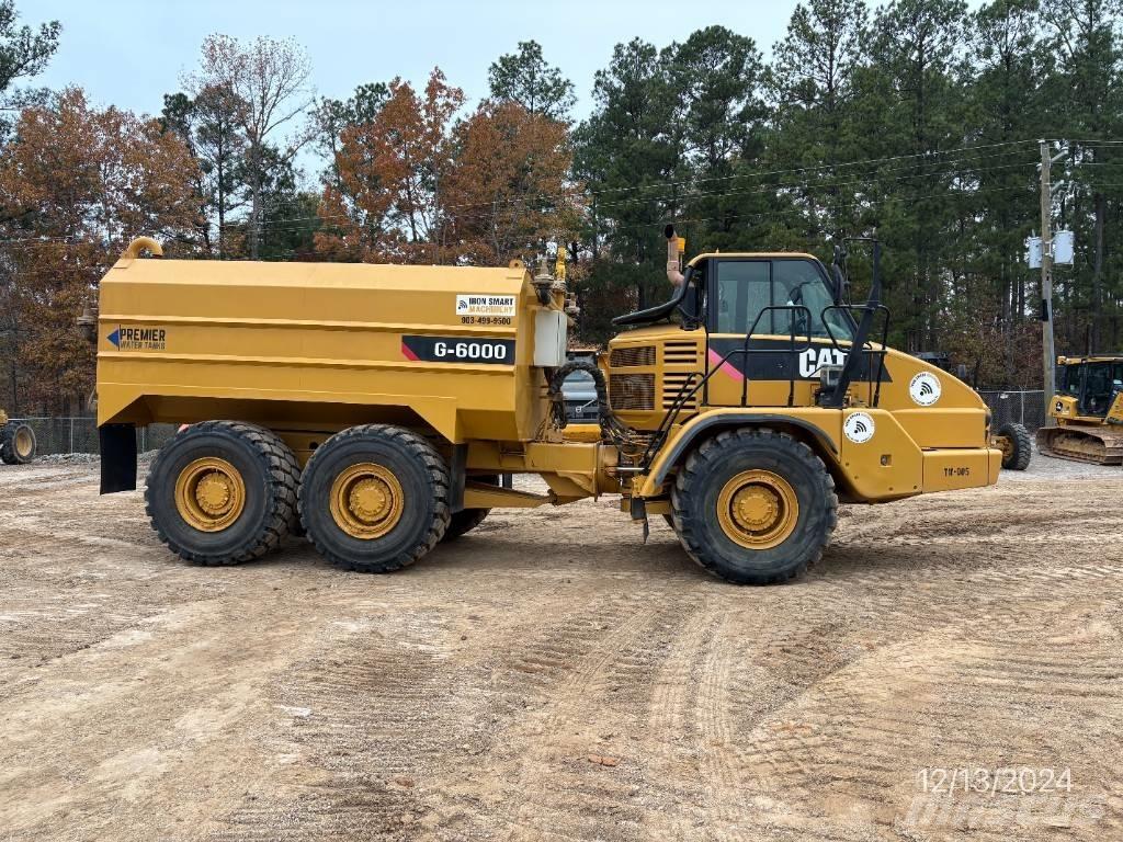 CAT 730 Wassertanker
