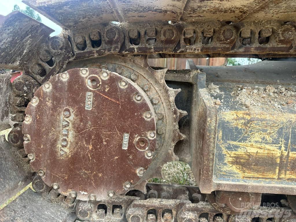 Volvo 220 E Harvester