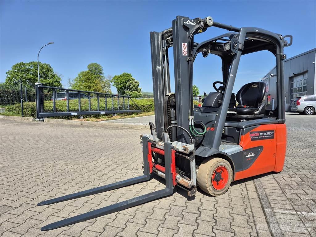 Linde E16C-02 Elektrostapler