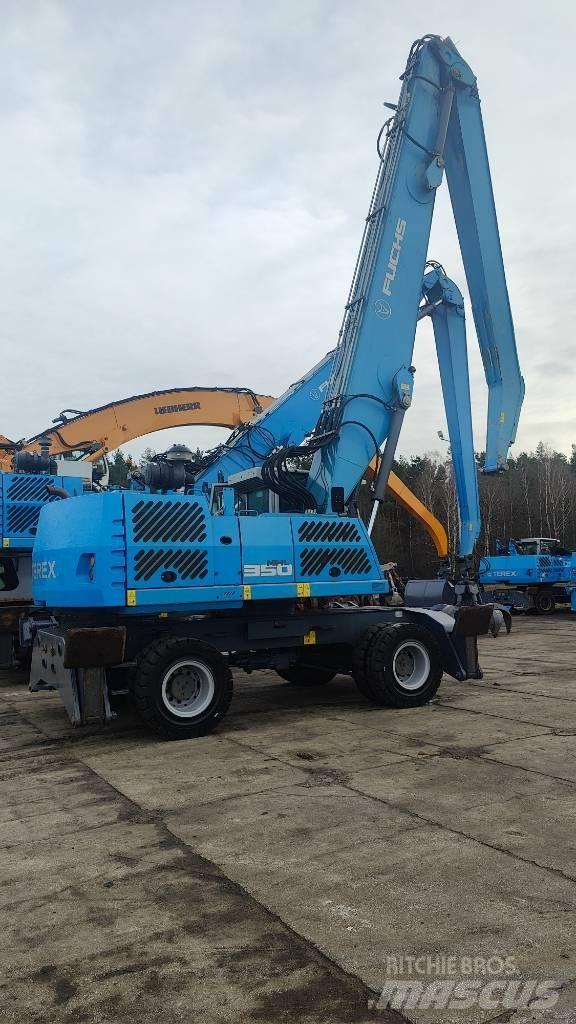 Fuchs MHL 350 E Materialumschlag