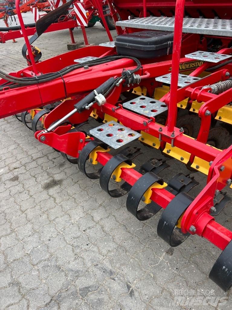 Väderstad Rapid400C Drillmaschinenkombination