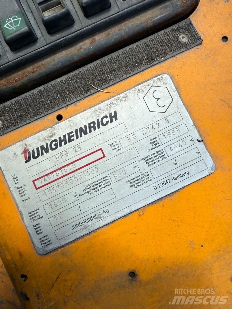 Jungheinrich DFG 25 Dieselstapler