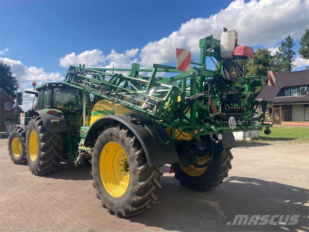 John Deere 732 Anhängespritzen