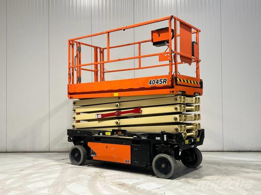 JLG 4045R Scheren-Arbeitsbühnen
