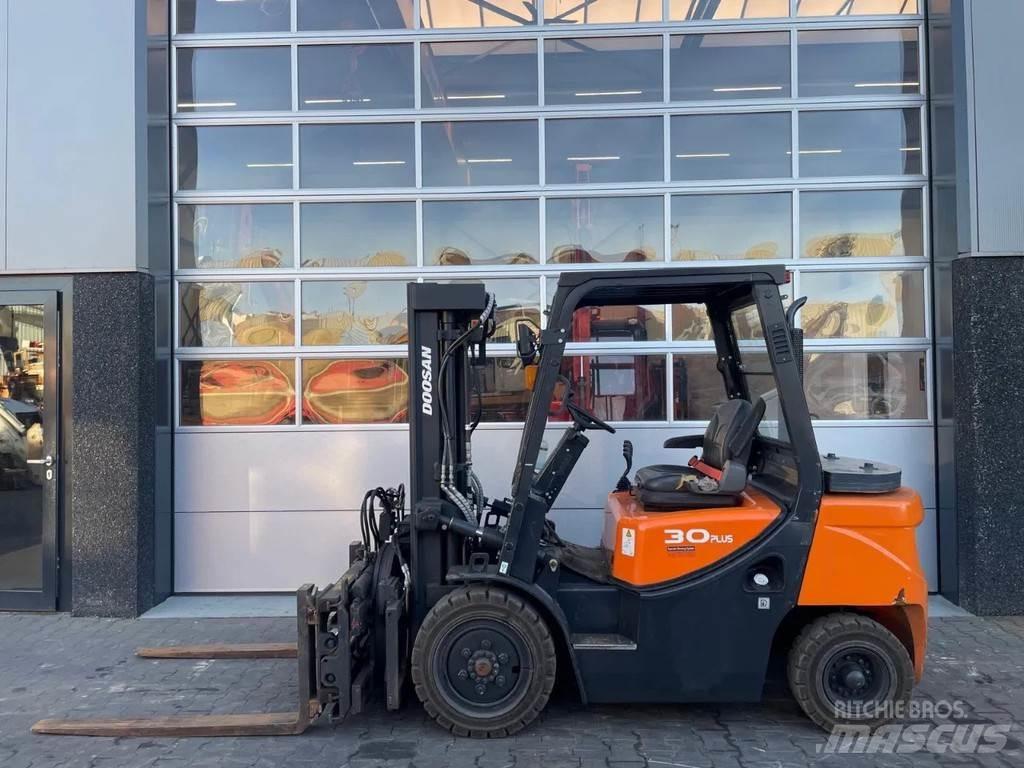 Doosan D30GP Andere Gabelstapler