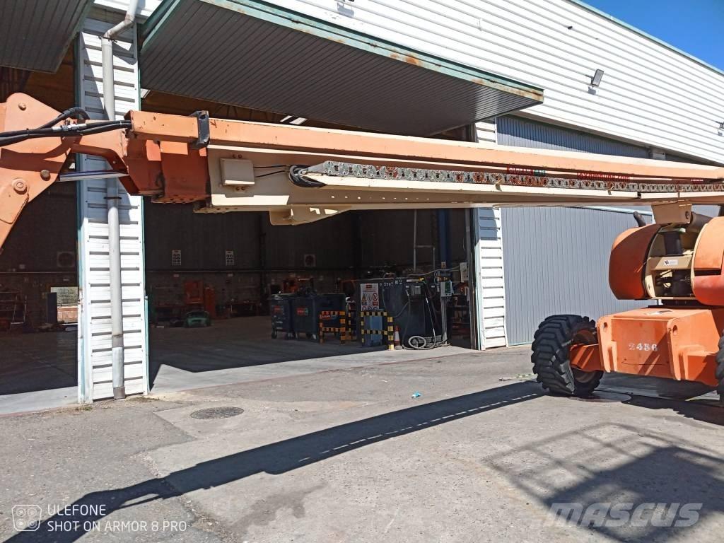 JLG 860 SJ Teleskopbühnen
