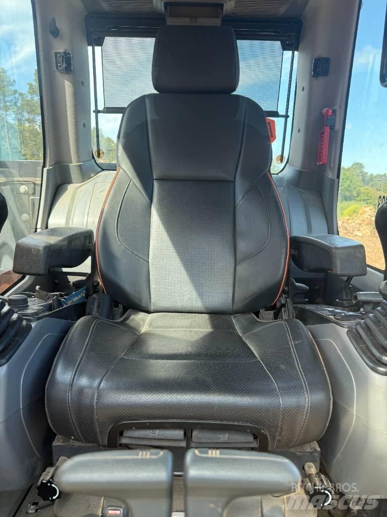 Doosan DX 235 LCR Raupenbagger