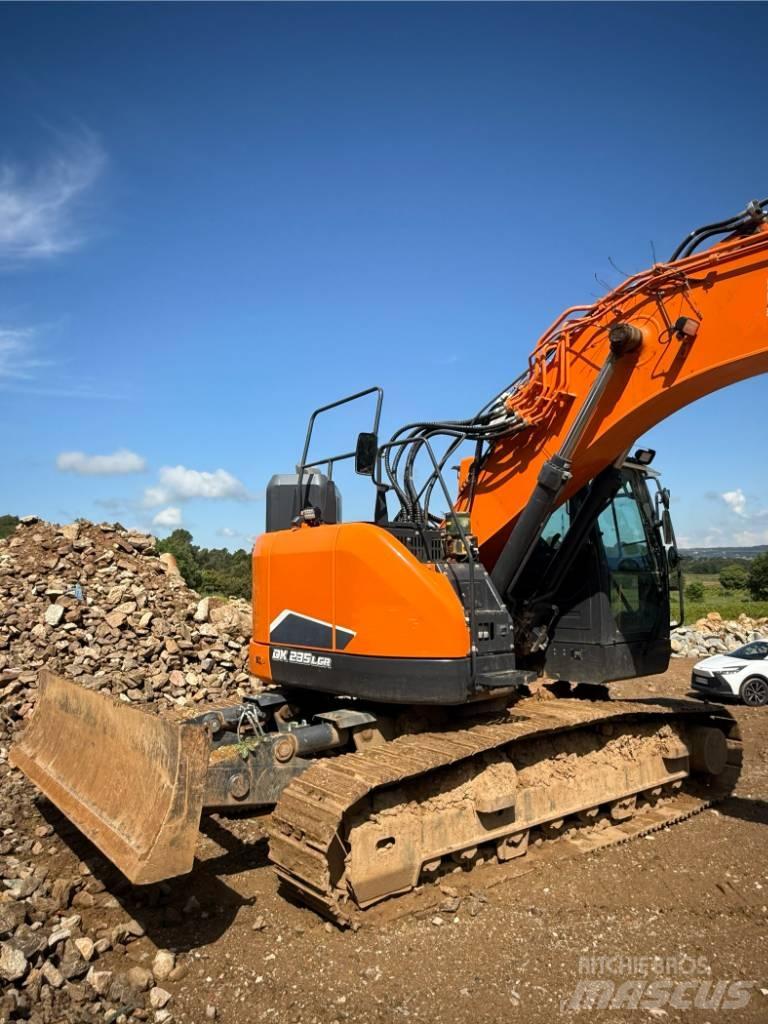 Doosan DX 235 LCR Raupenbagger