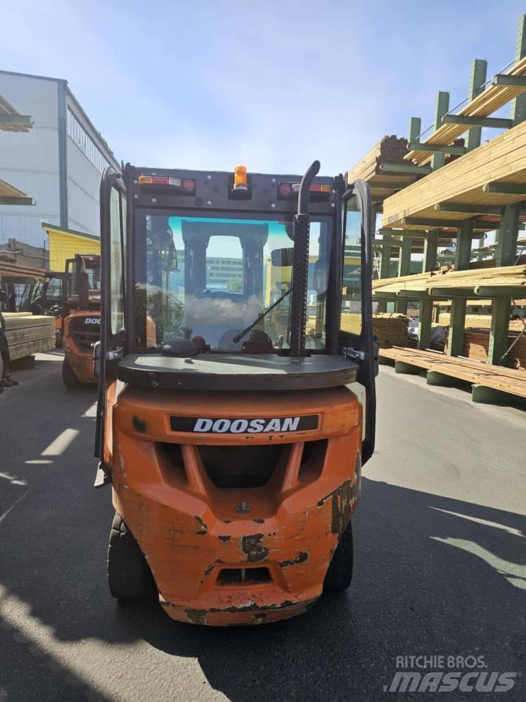 Daewoo Doosan D35C - 7 Dieselstapler