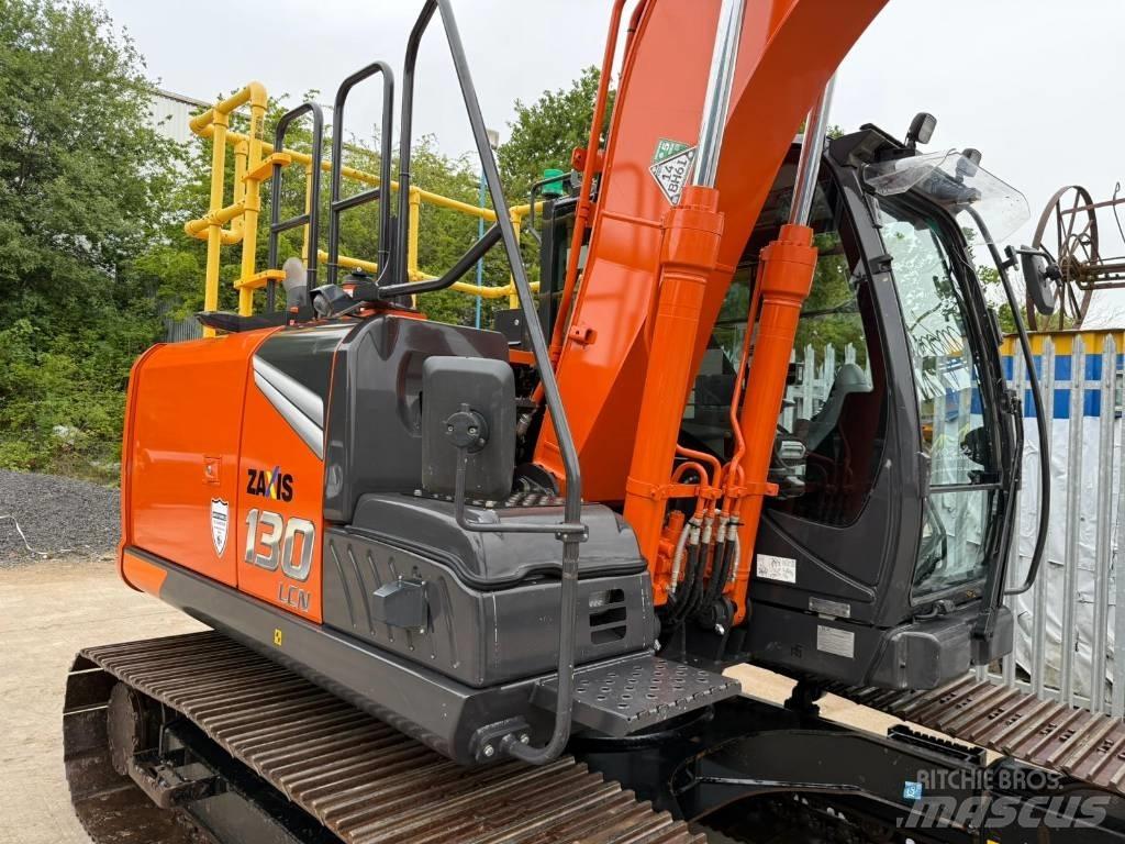 Hitachi ZX130-7 Raupenbagger