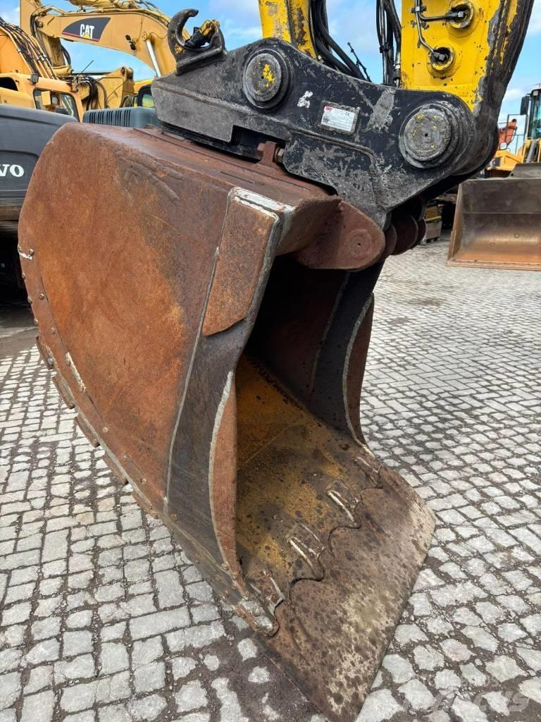 Komatsu PC 210 LC-7 Raupenbagger