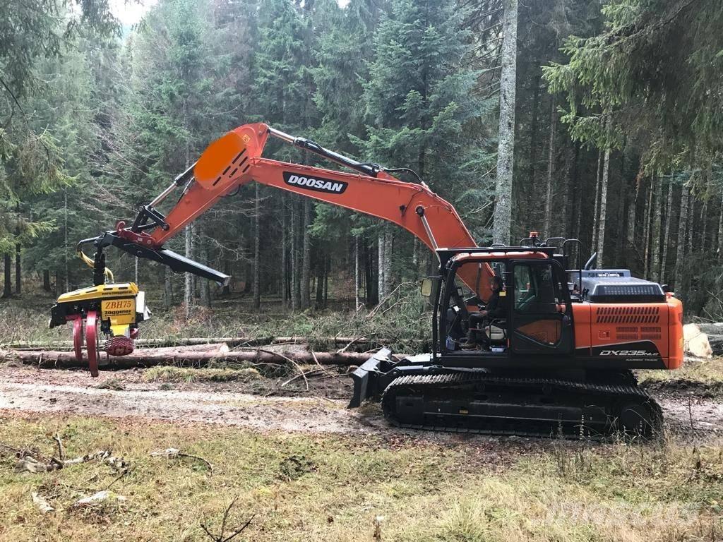 Doosan DX 235 NLC-5 Raupenbagger