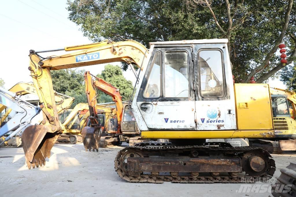 Kato HD 250 V II Raupenbagger